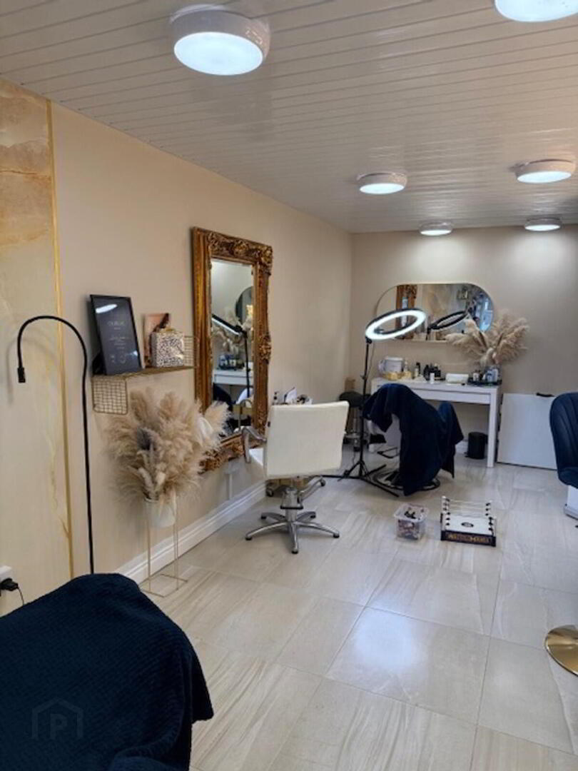 254 Shankill Road 5 of 10