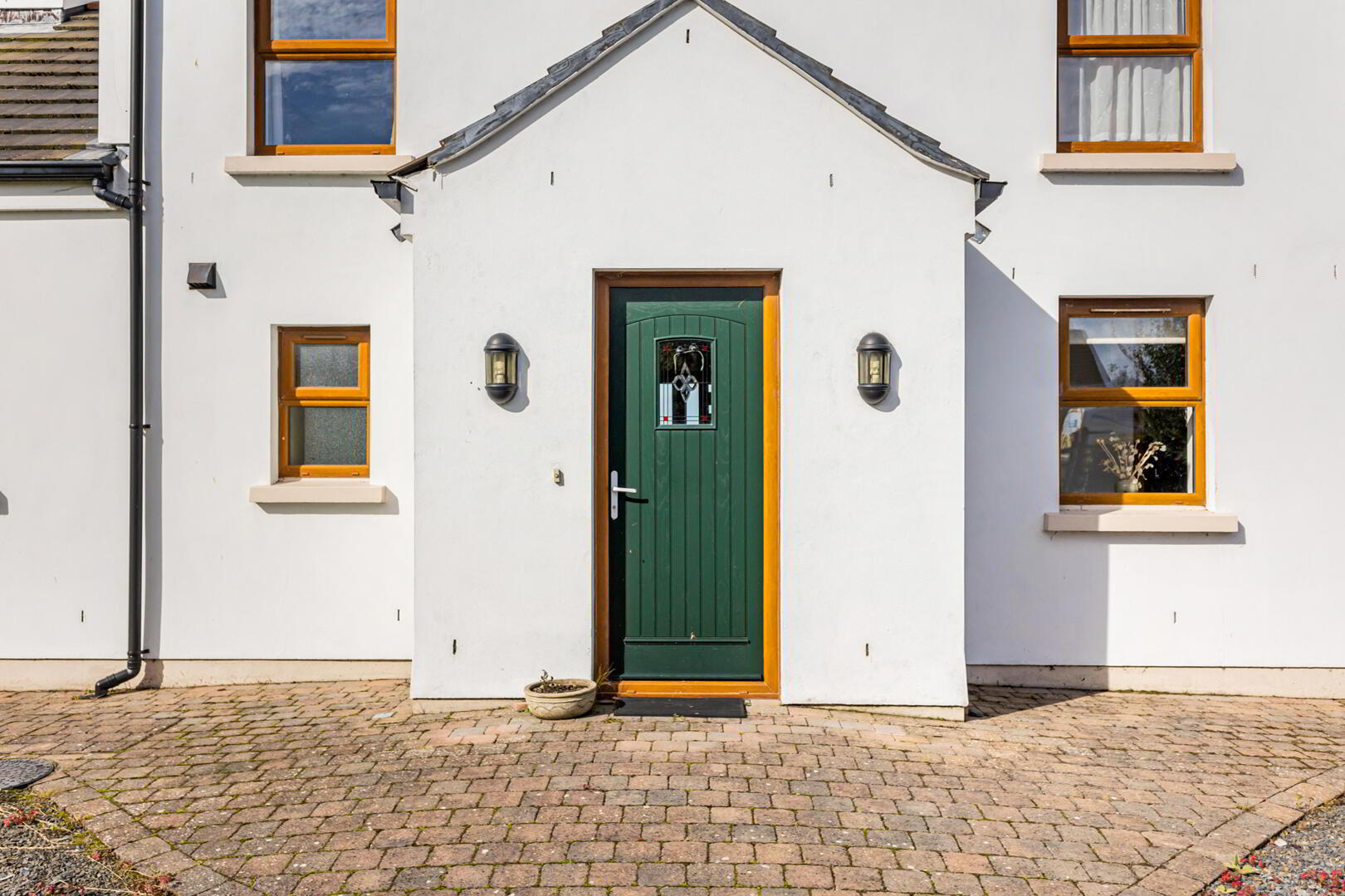 property description image