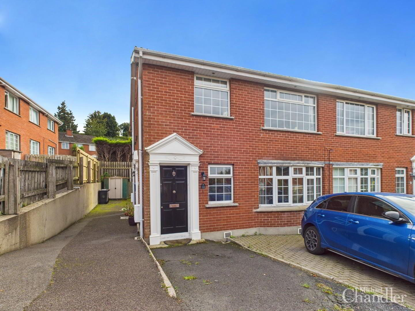 21b Dundonald Heights 1 of 9