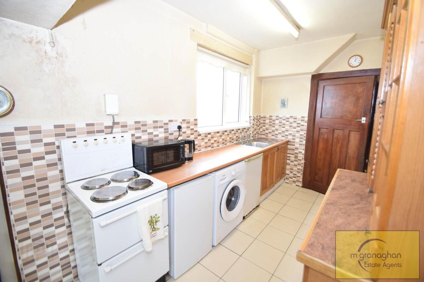 23 Ardmore Park 12 of 26