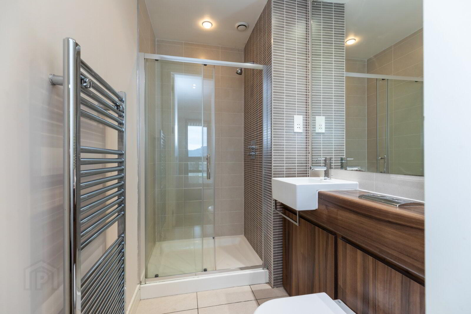 Apartment 2.26 The Arc 2b Queens Road 10 of 13