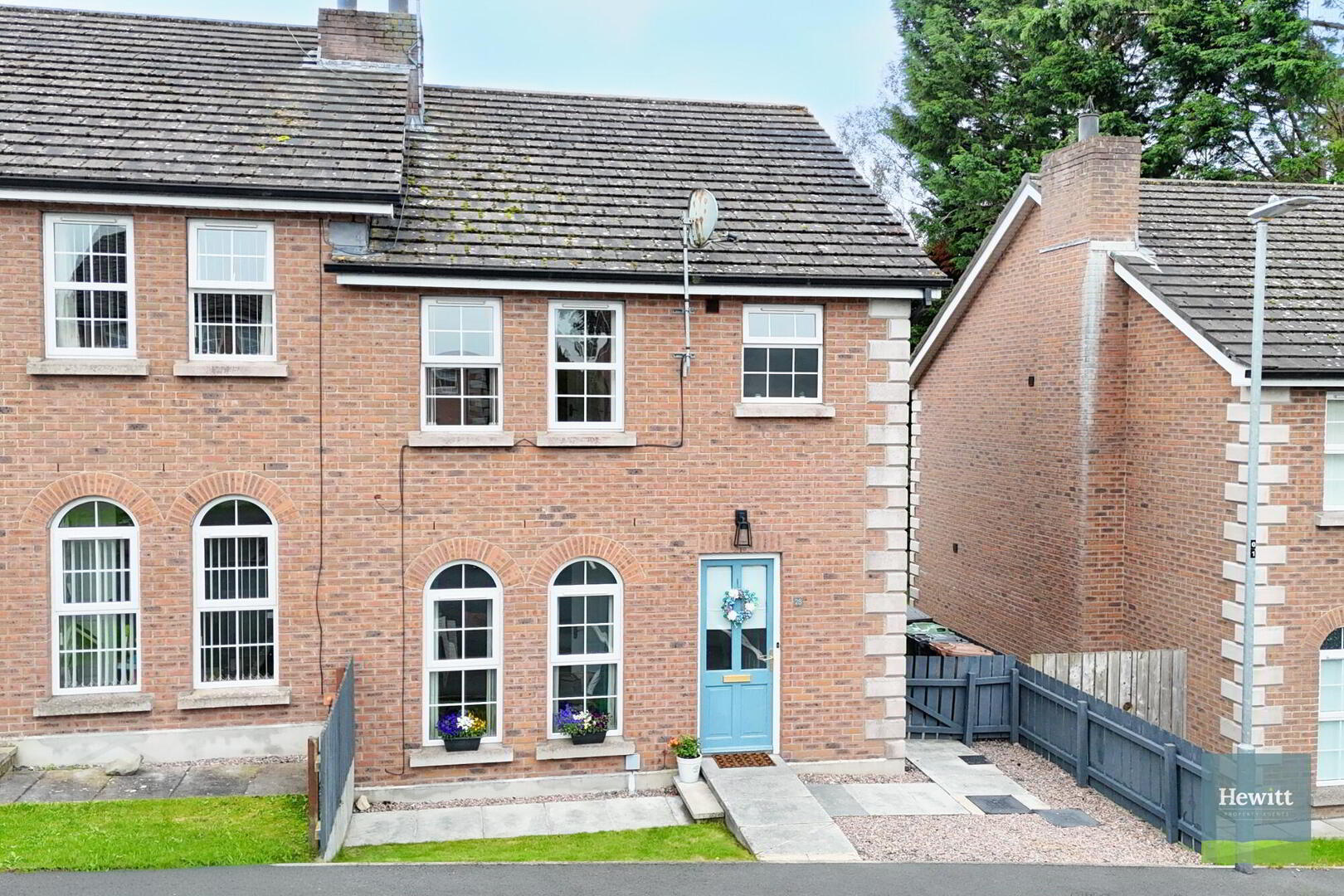 28 Green Park Drive 2 of 31