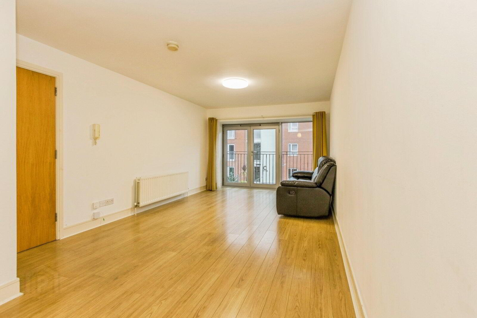 Flat 62 South Studios, 85 Tates Avenue, Belfast 4 of 22