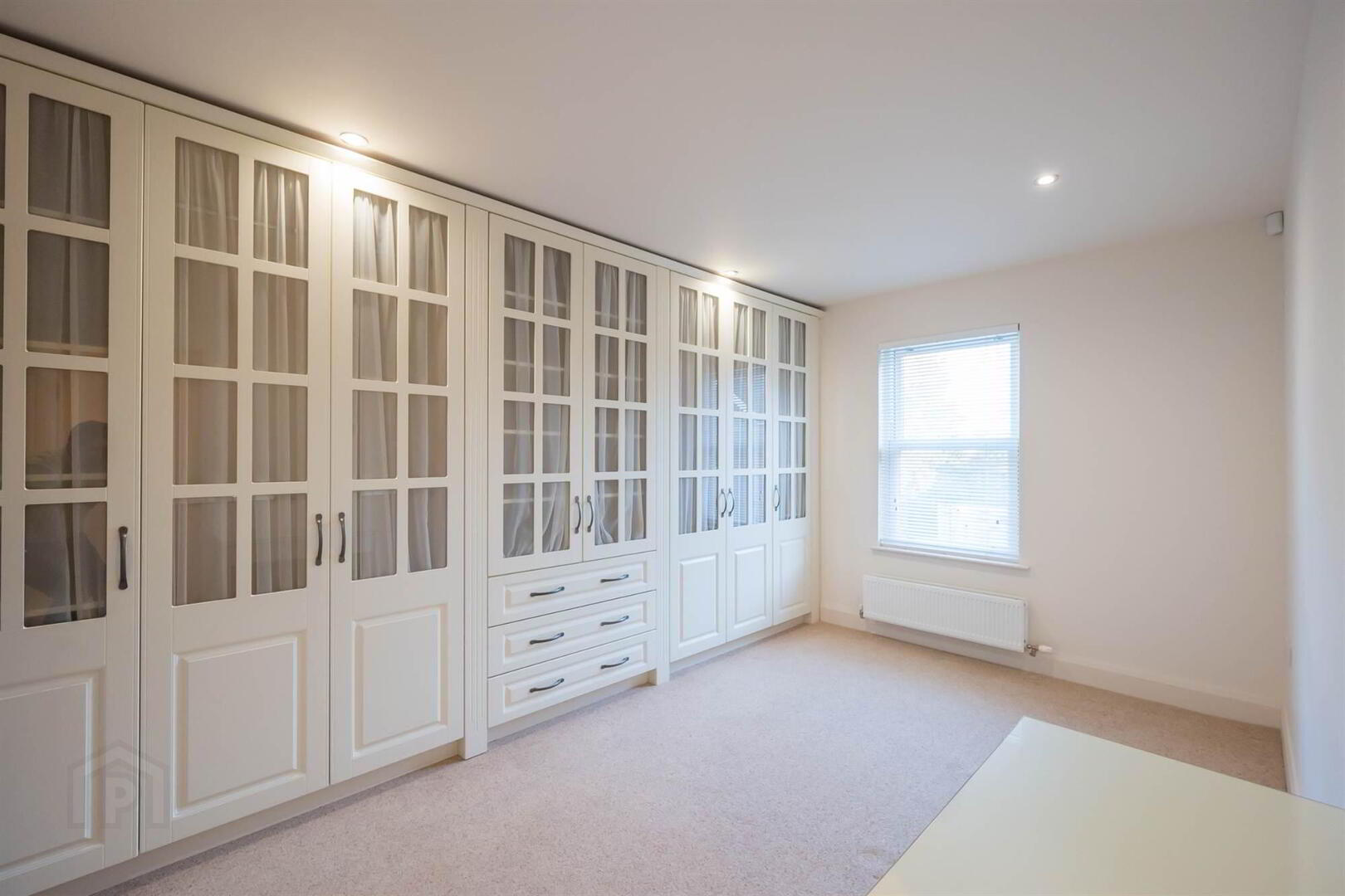 33 Sandown Manor, 84a Sandown Road 11 of 16