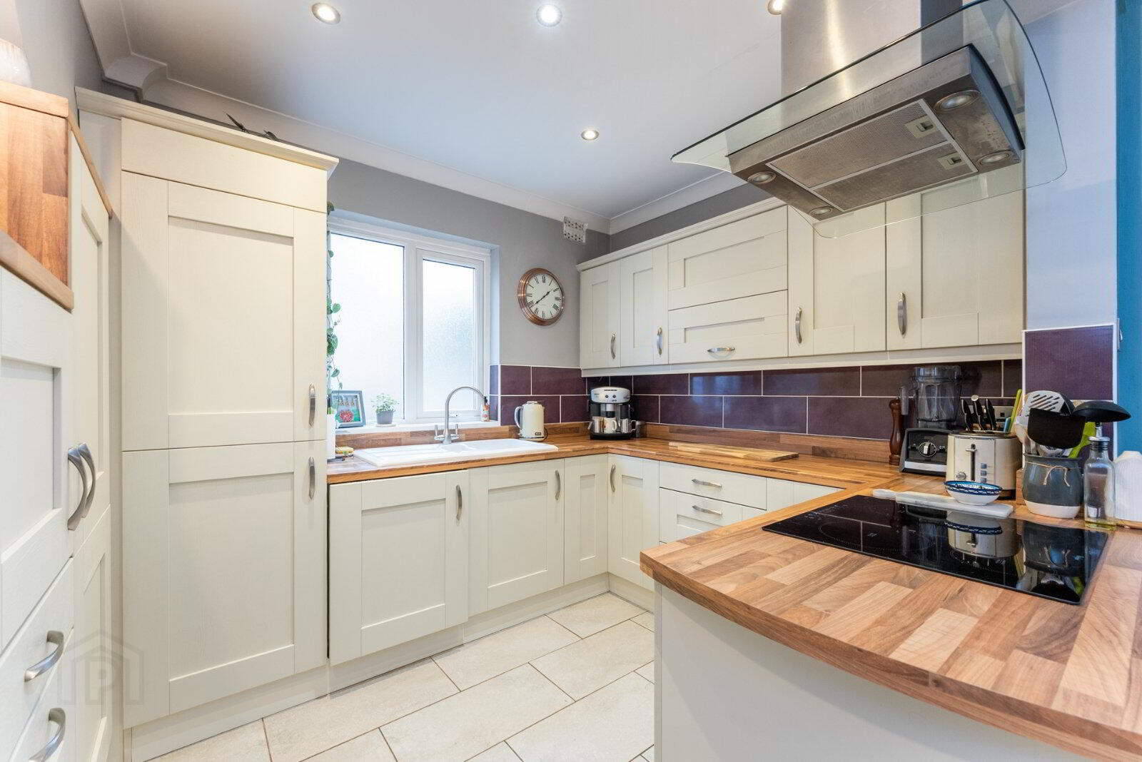 57 Orpen Road 5 of 16