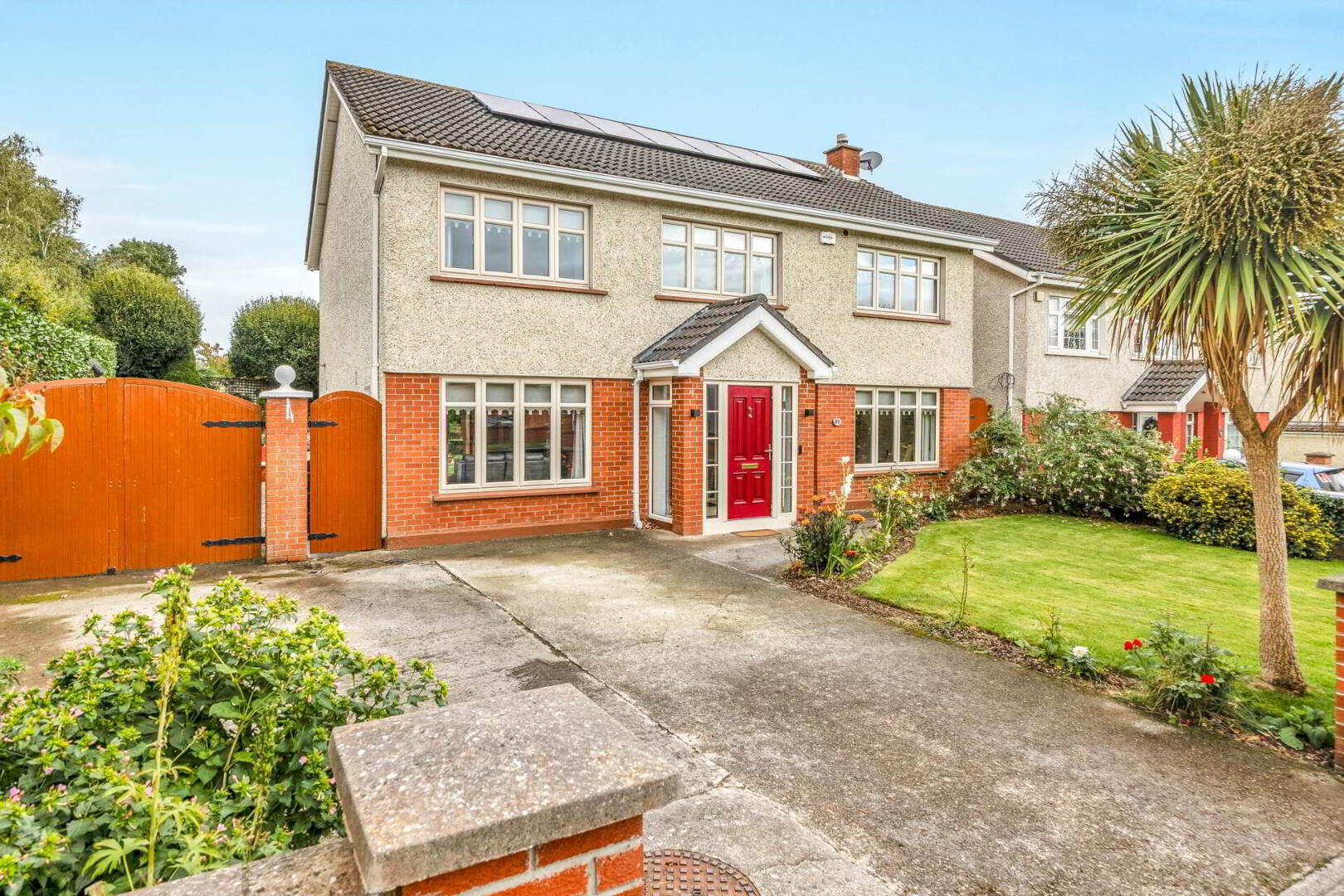 51 Tudor Grove 1 of 26