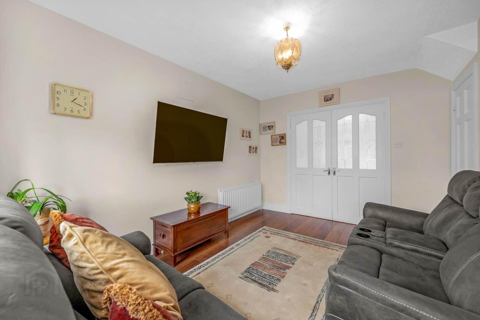 51 Tudor Grove 11 of 26