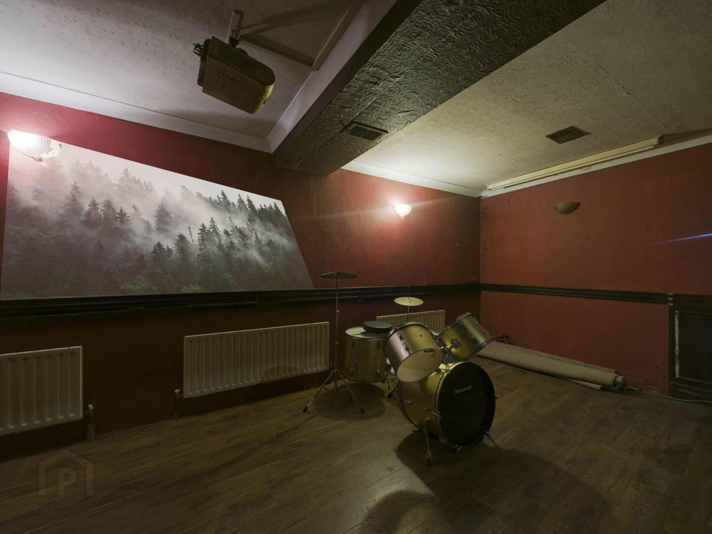 The Royal Bar, Kickham Street 3 of 10