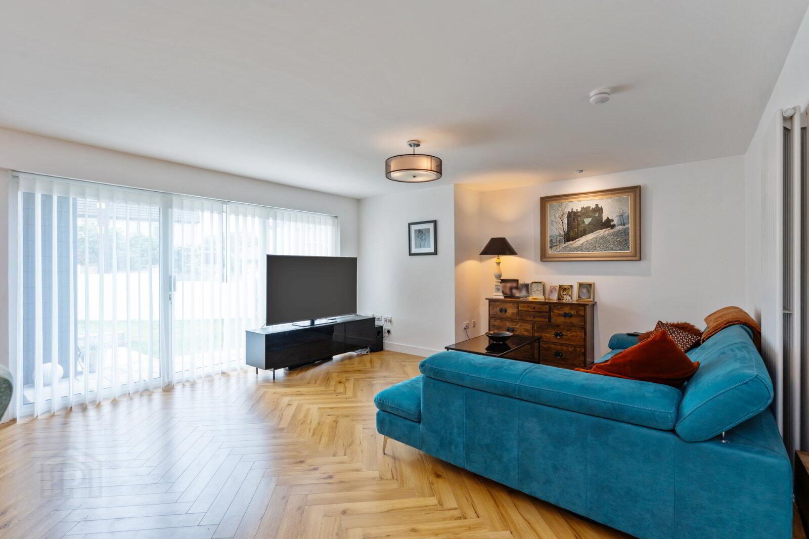 10 Gransha Lane 3 of 34