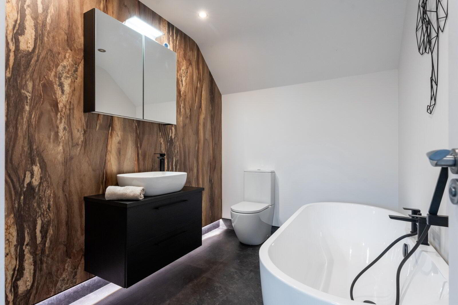 10 Gransha Lane 23 of 34