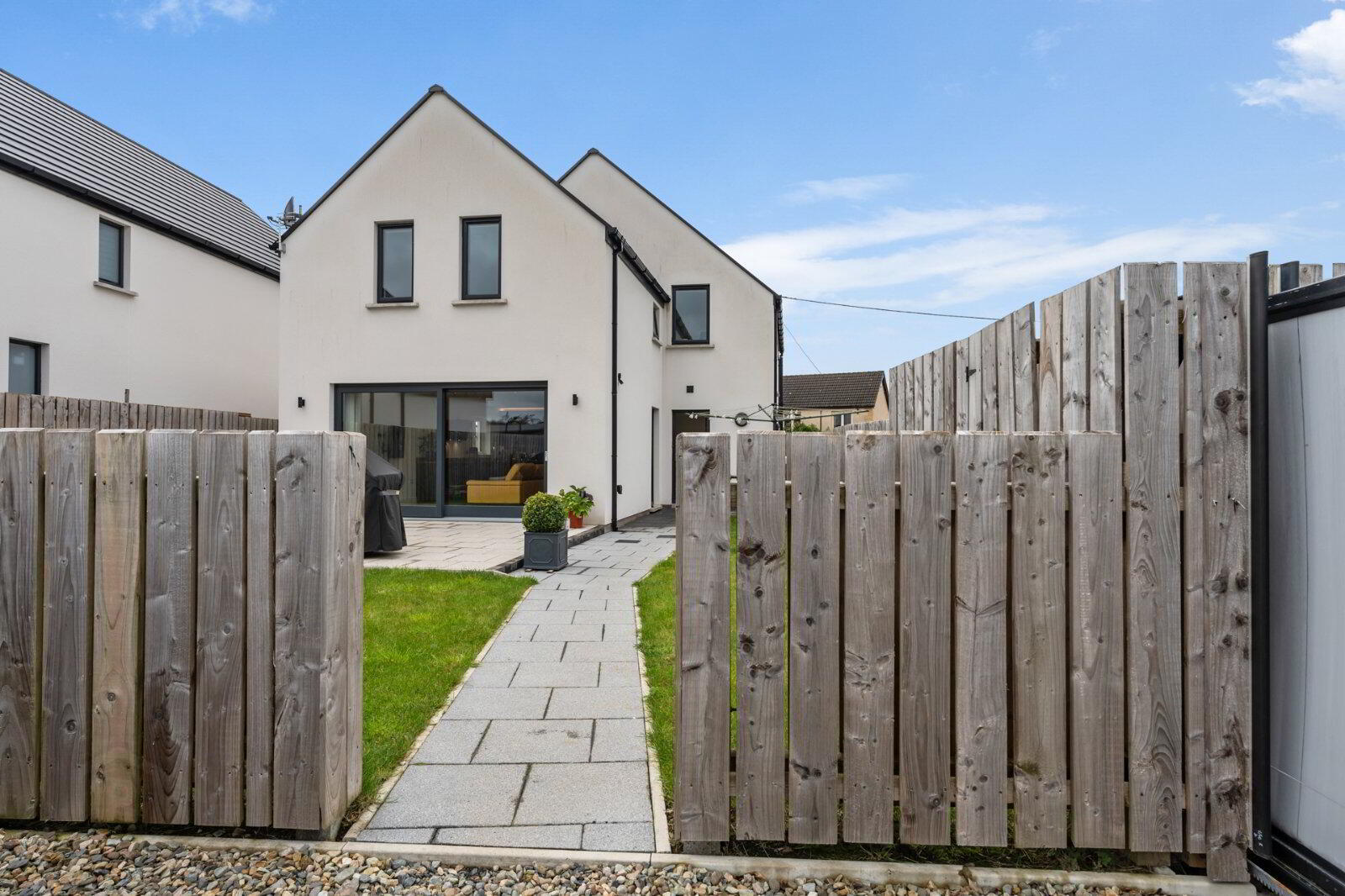 10 Gransha Lane 25 of 34
