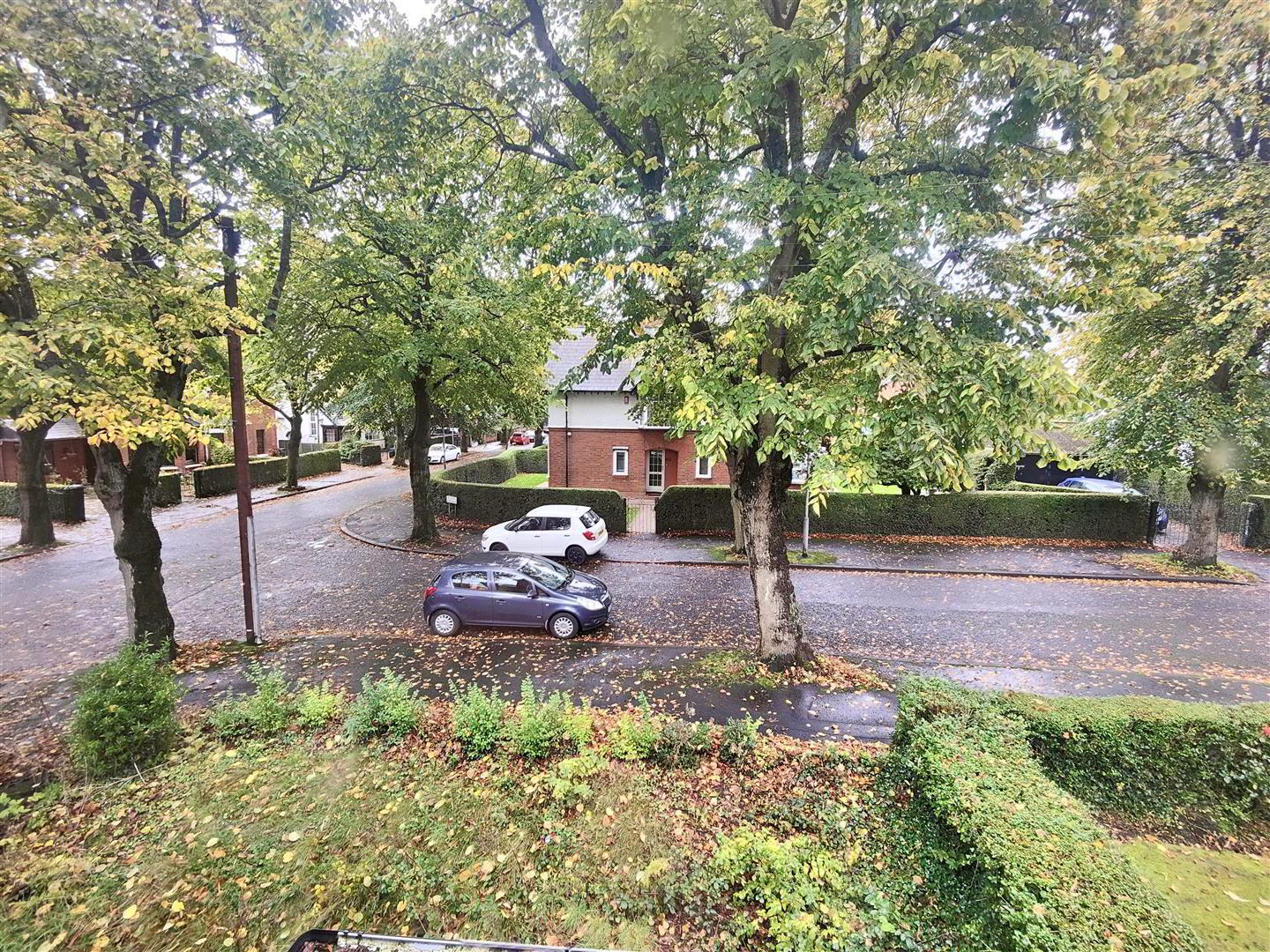 34 Kelvin Parade 25 of 30