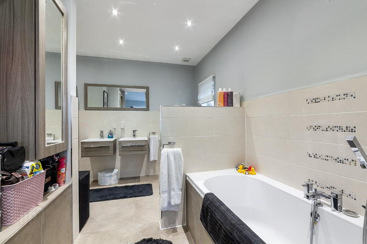 45 Ardina Road 13 of 28