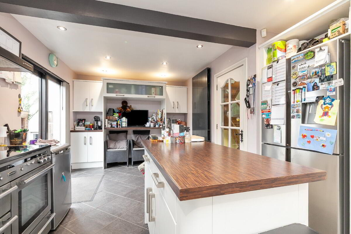 45 Ardina Road 7 of 28