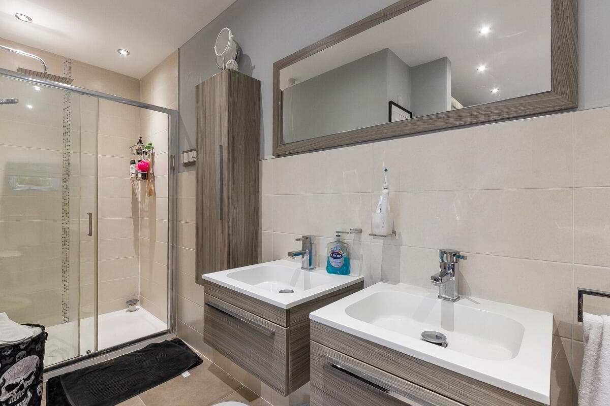 45 Ardina Road 14 of 28