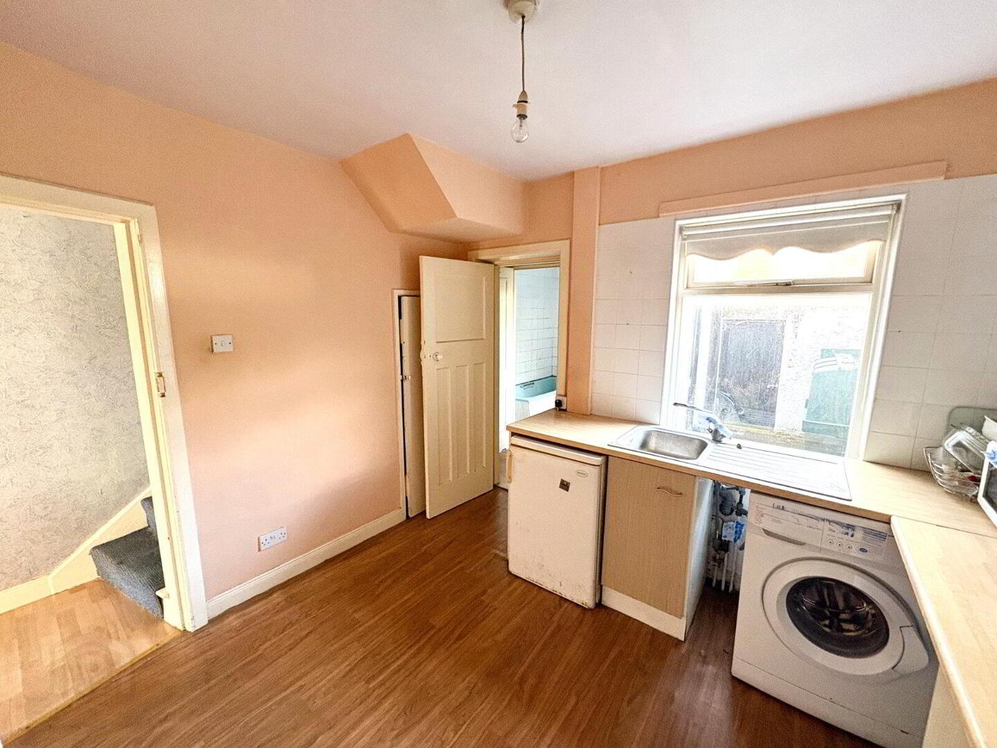 45 Willowfield Drive 5 of 9