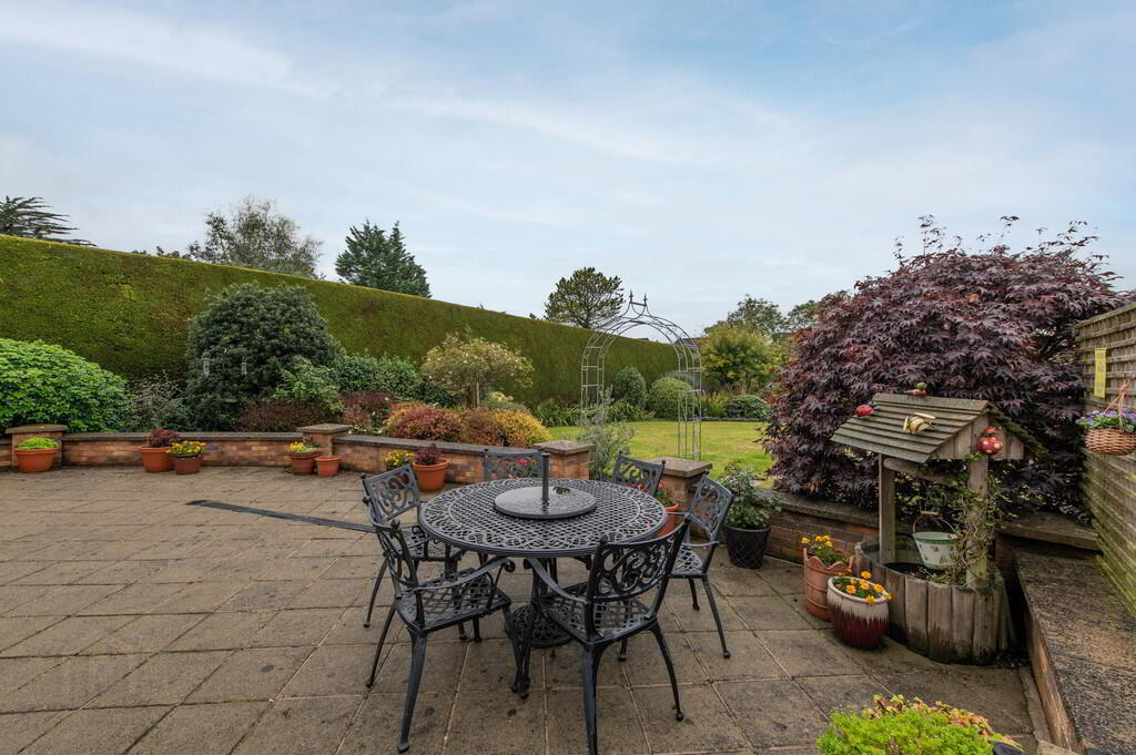 44 Glenkeen Avenue 42 of 48