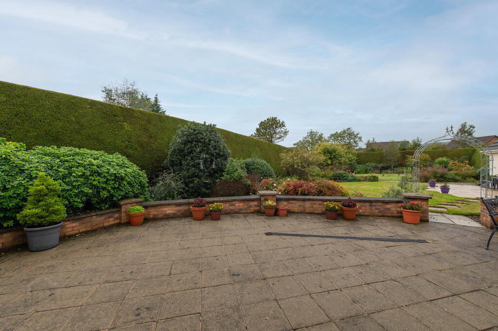 44 Glenkeen Avenue 43 of 48
