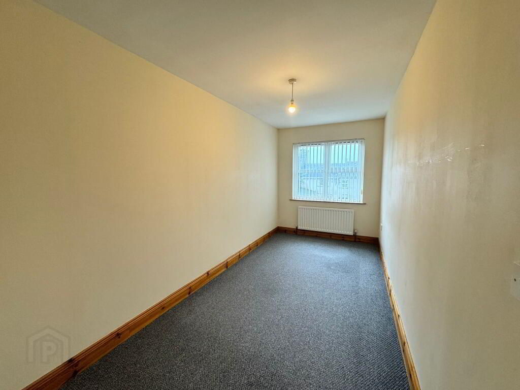 49 Demesne Grove 13 of 25