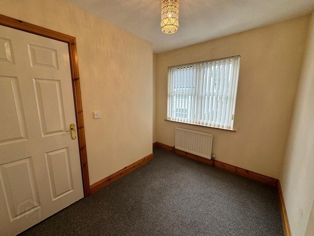 49 Demesne Grove 16 of 25