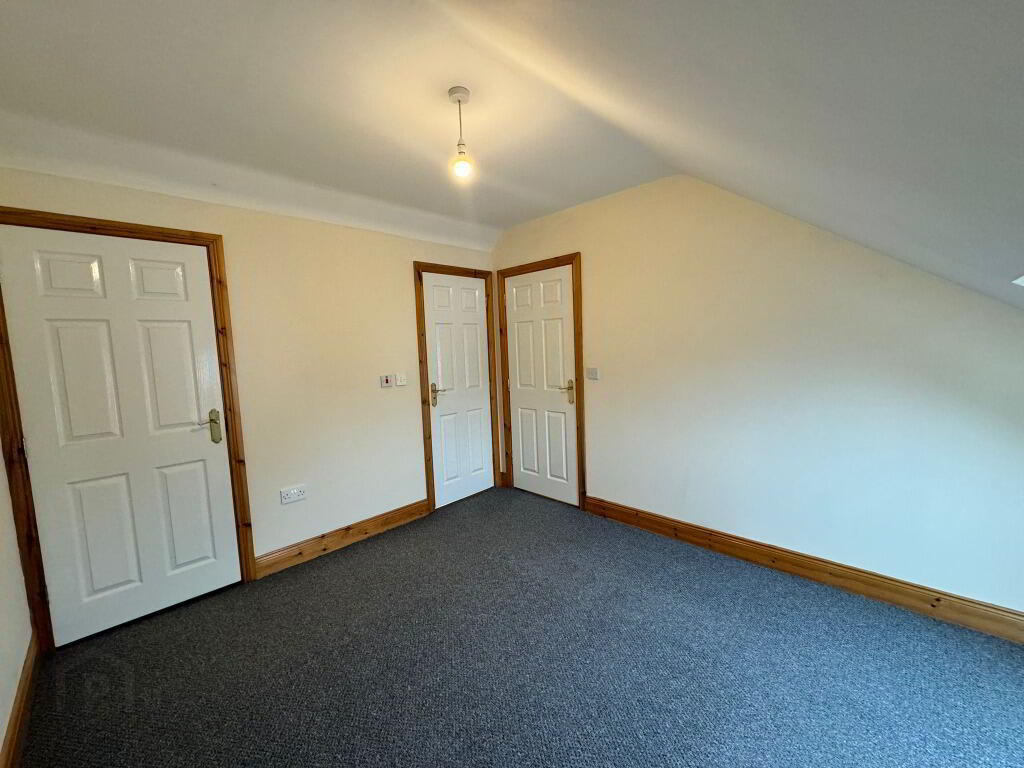 49 Demesne Grove 18 of 25