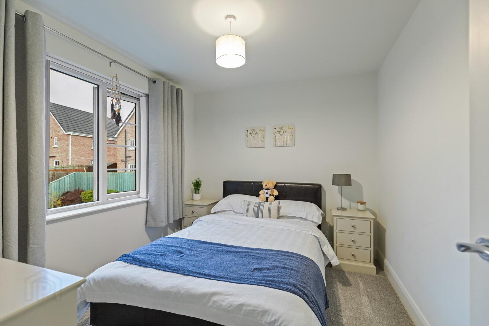 15 Woodbrook Grove 11 of 14