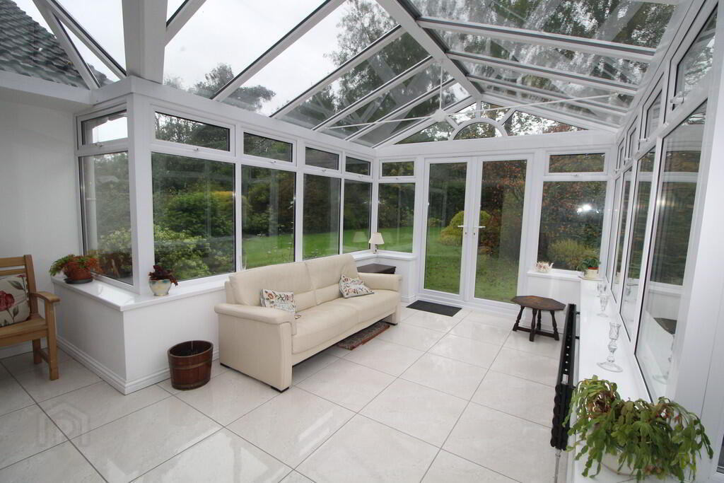 6 Lenamore Park 13 of 24