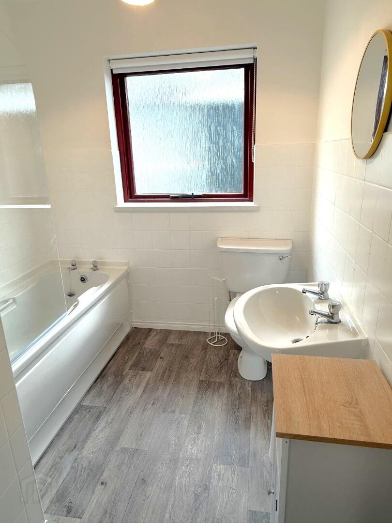 37 Glenroe Park 8 of 11