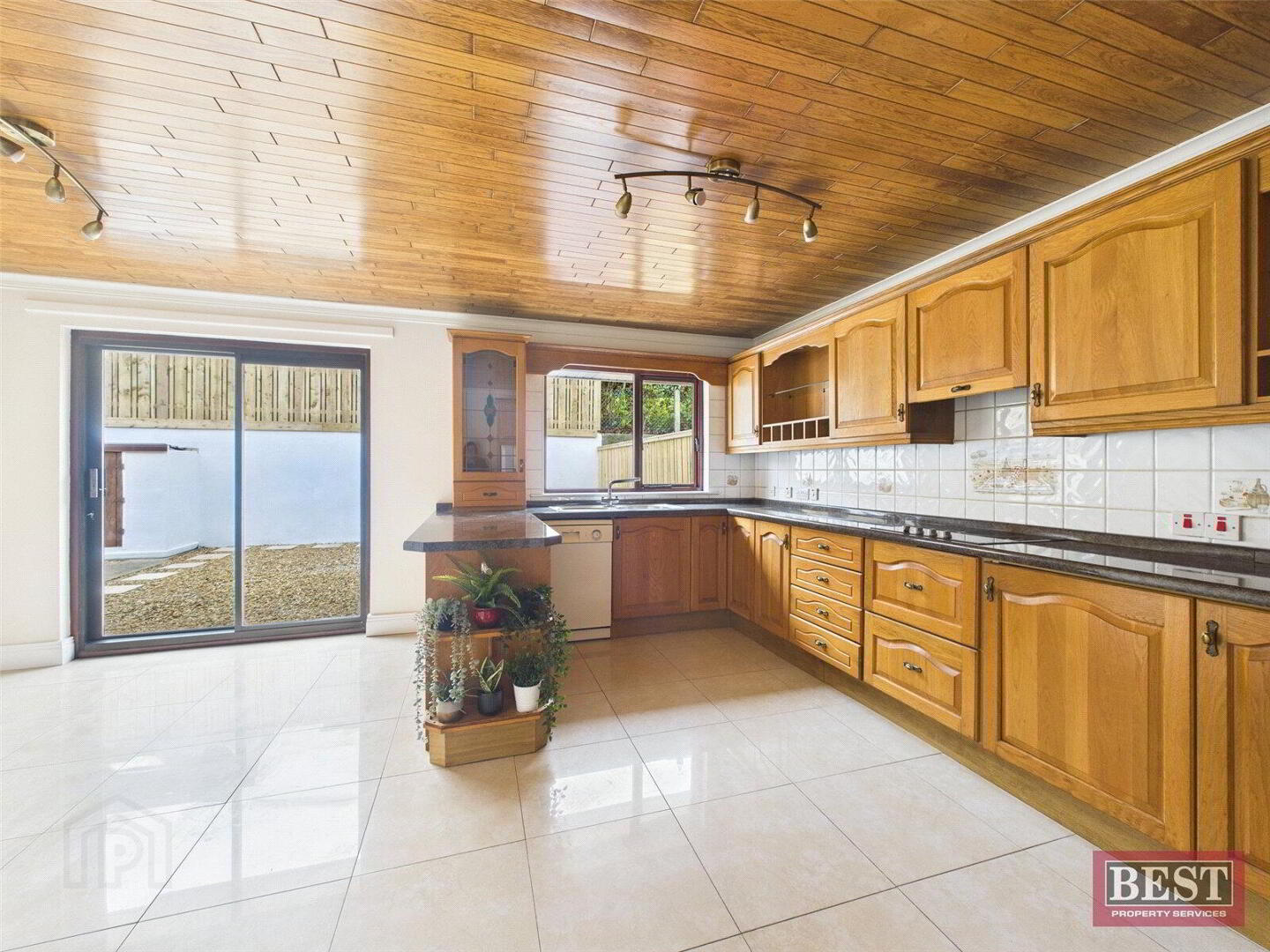 2 Ardaveen Close 5 of 18