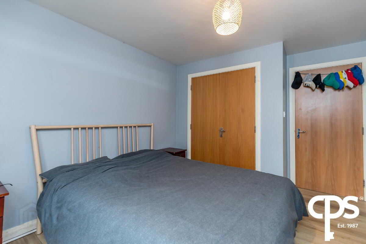 5b Heath Lodge Avenue 13 of 17