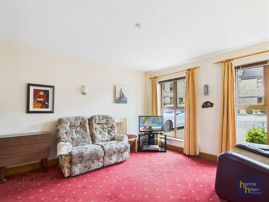 9 Malinmore Mews 3 of 9