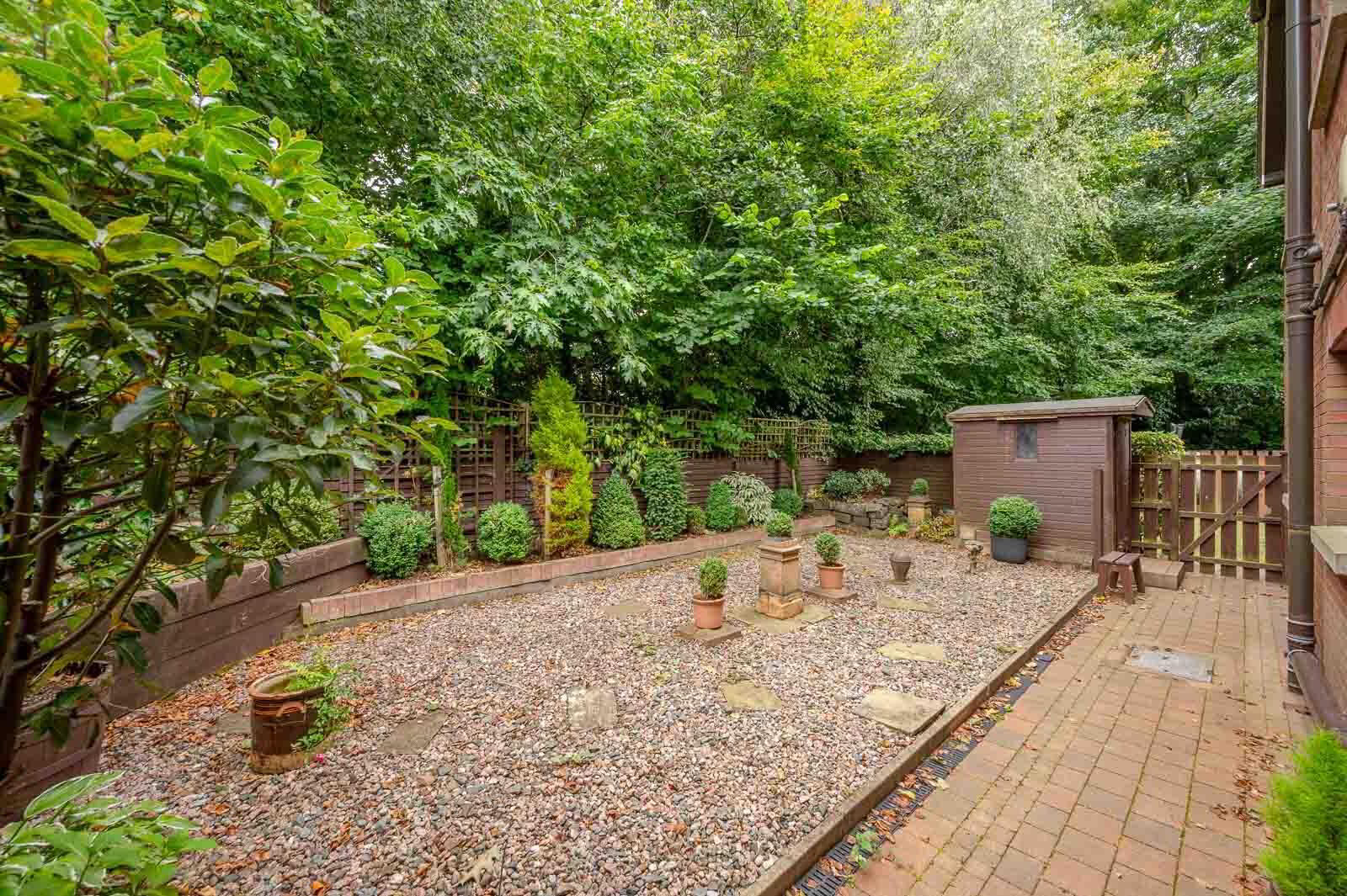 1 Woodlands Court 19 of 23