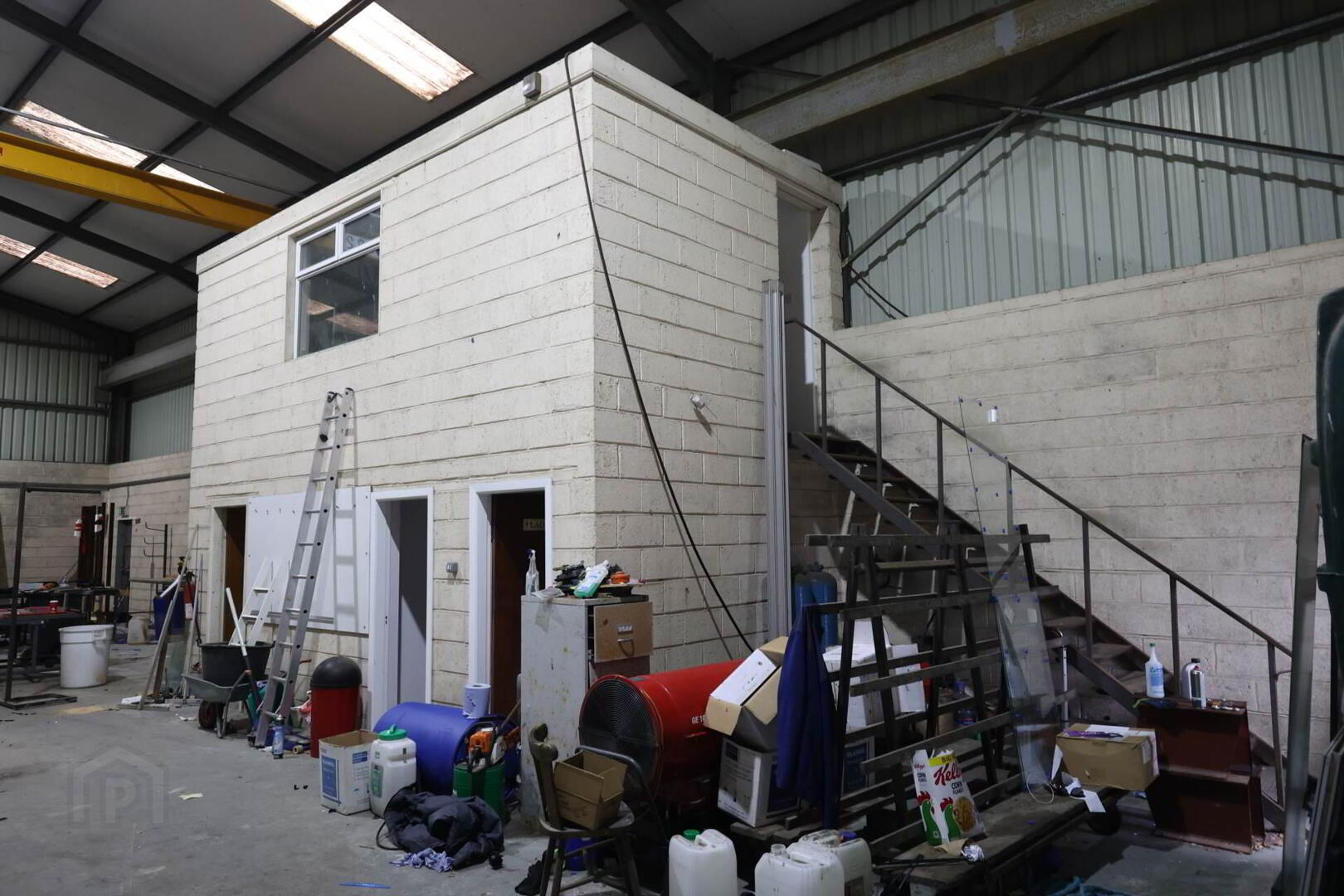 Warehouse/Workshop 5 of 7