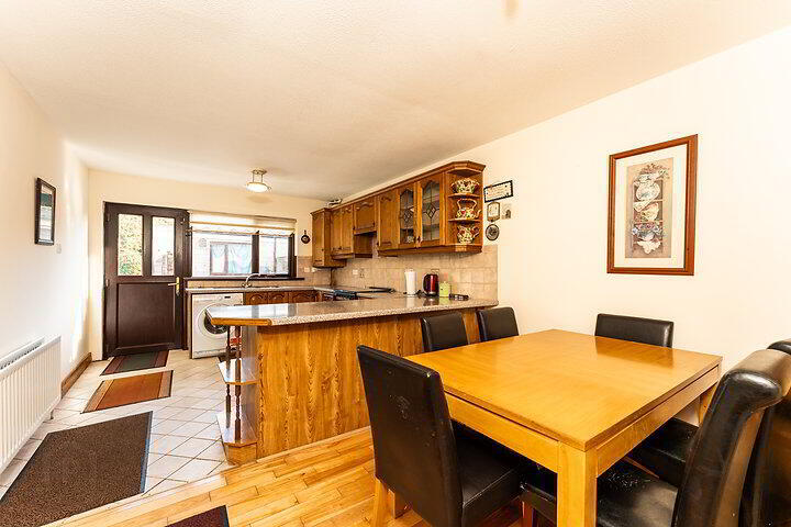117 Ashfield View 5 of 17
