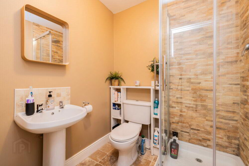 67 Hampton Wood Park 11 of 21
