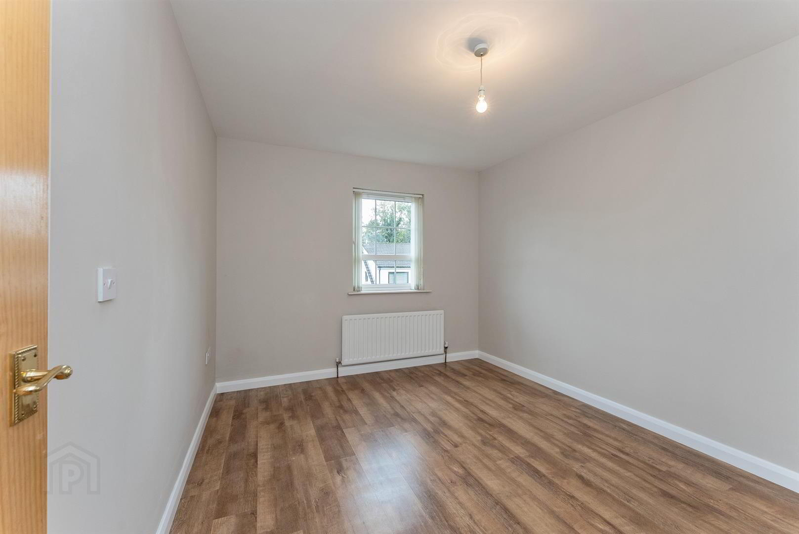 11 Glenview Avenue 14 of 19
