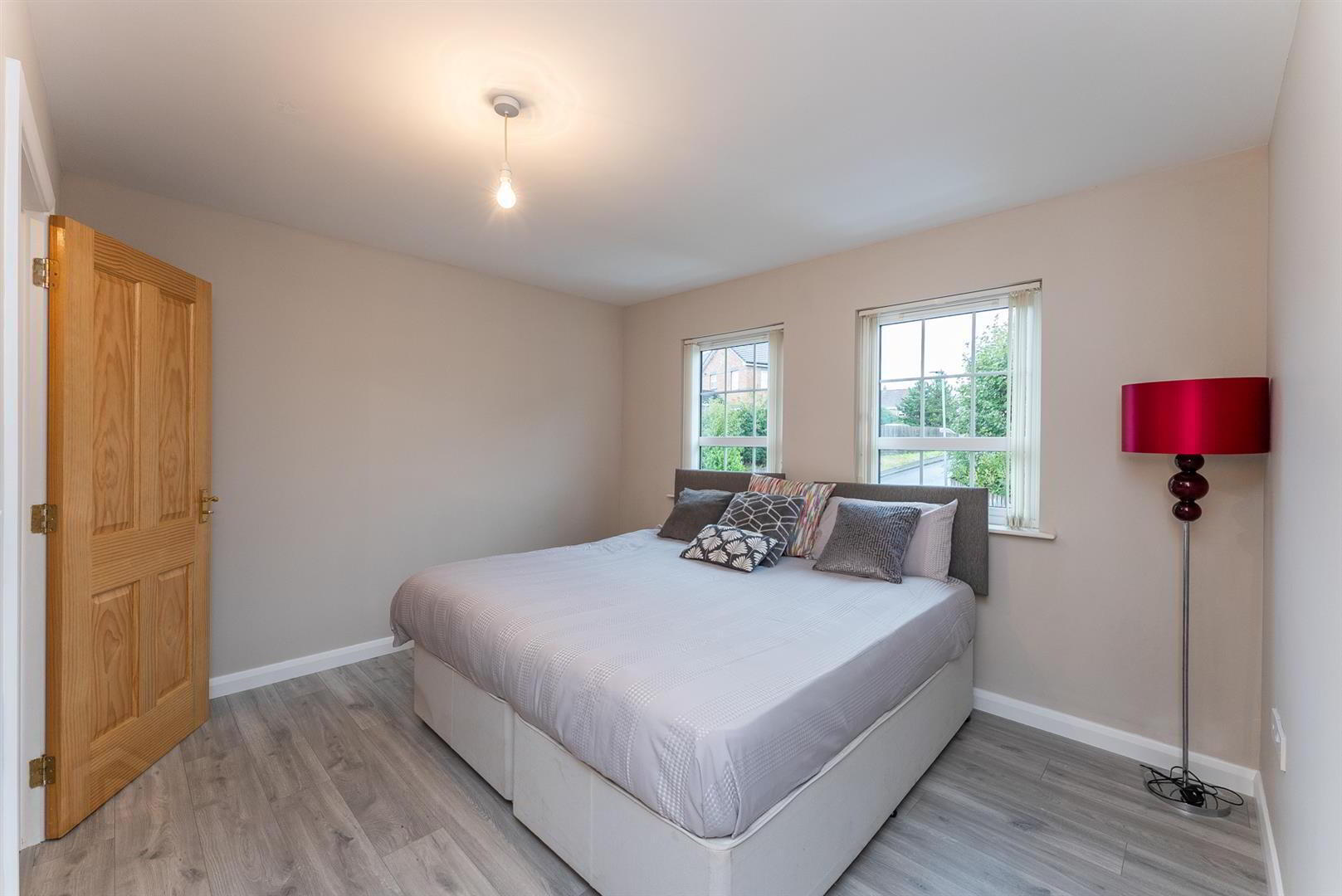 11 Glenview Avenue 11 of 19