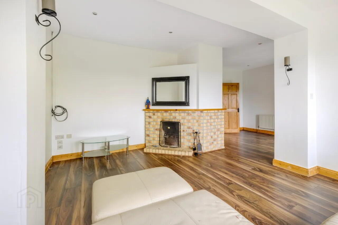 4 Woodbine Cottages 6 of 16