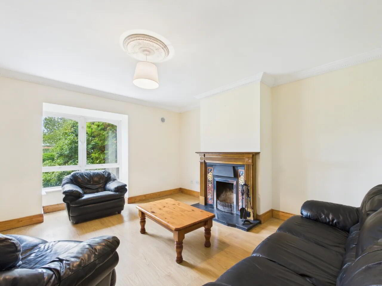 80 Cluain Glas 3 of 24