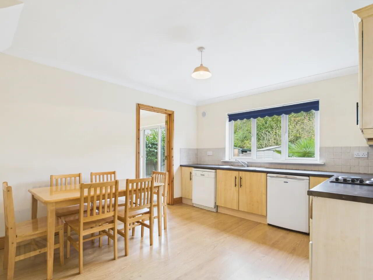 80 Cluain Glas 4 of 24