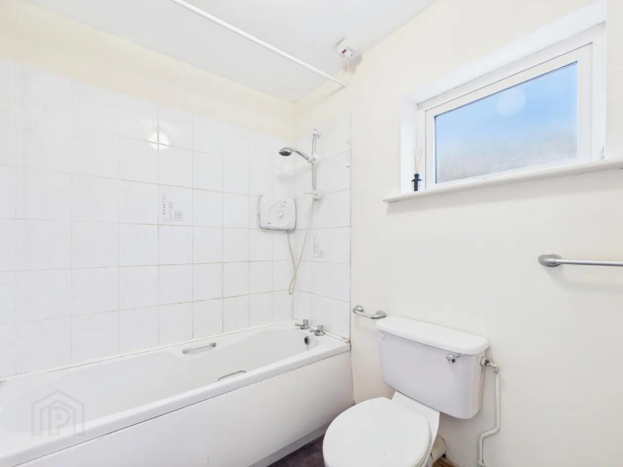80 Cluain Glas 19 of 24