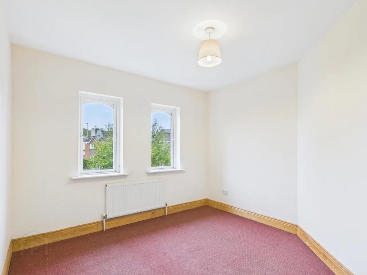 80 Cluain Glas 20 of 24