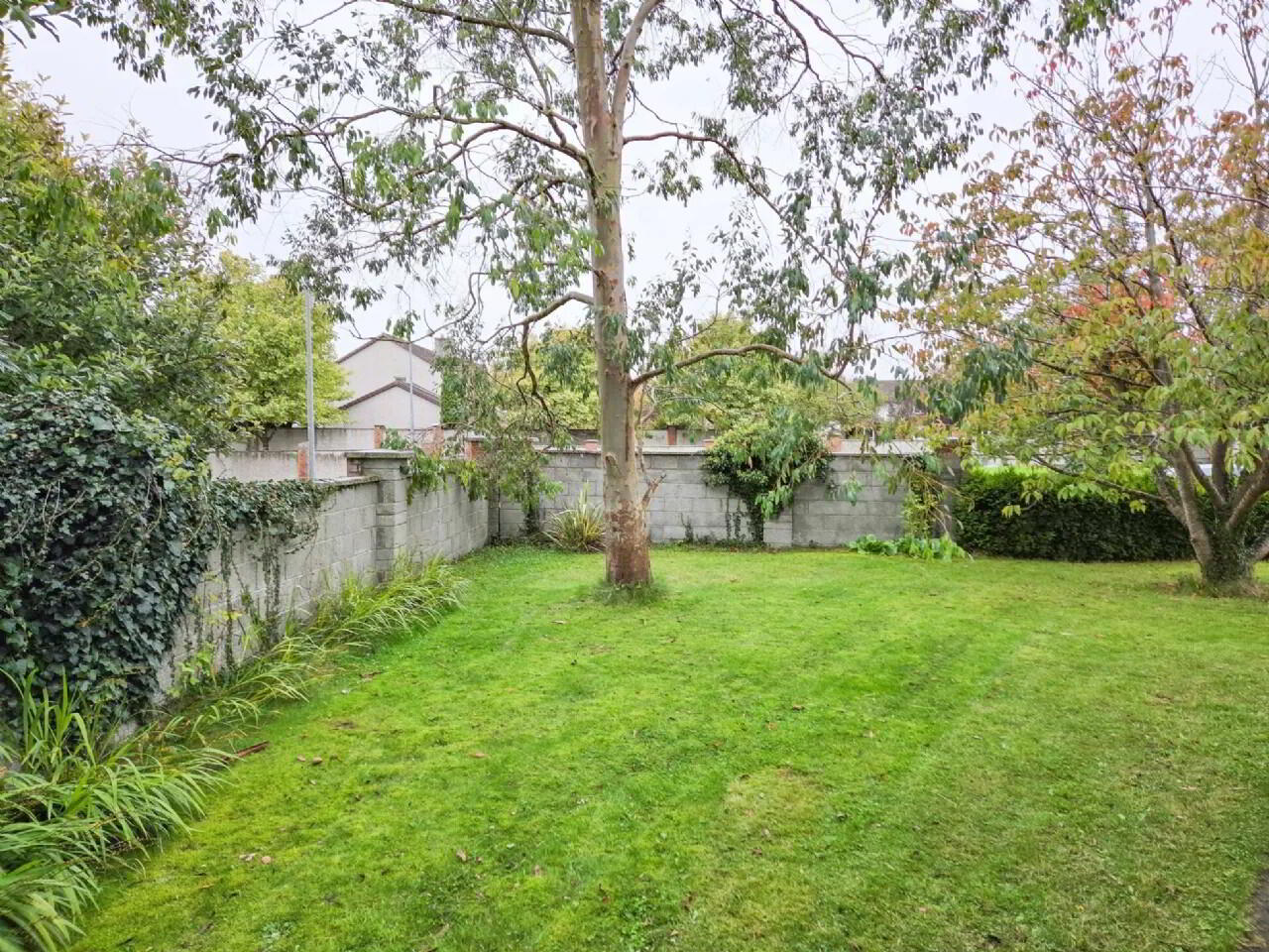 80 Cluain Glas 21 of 24