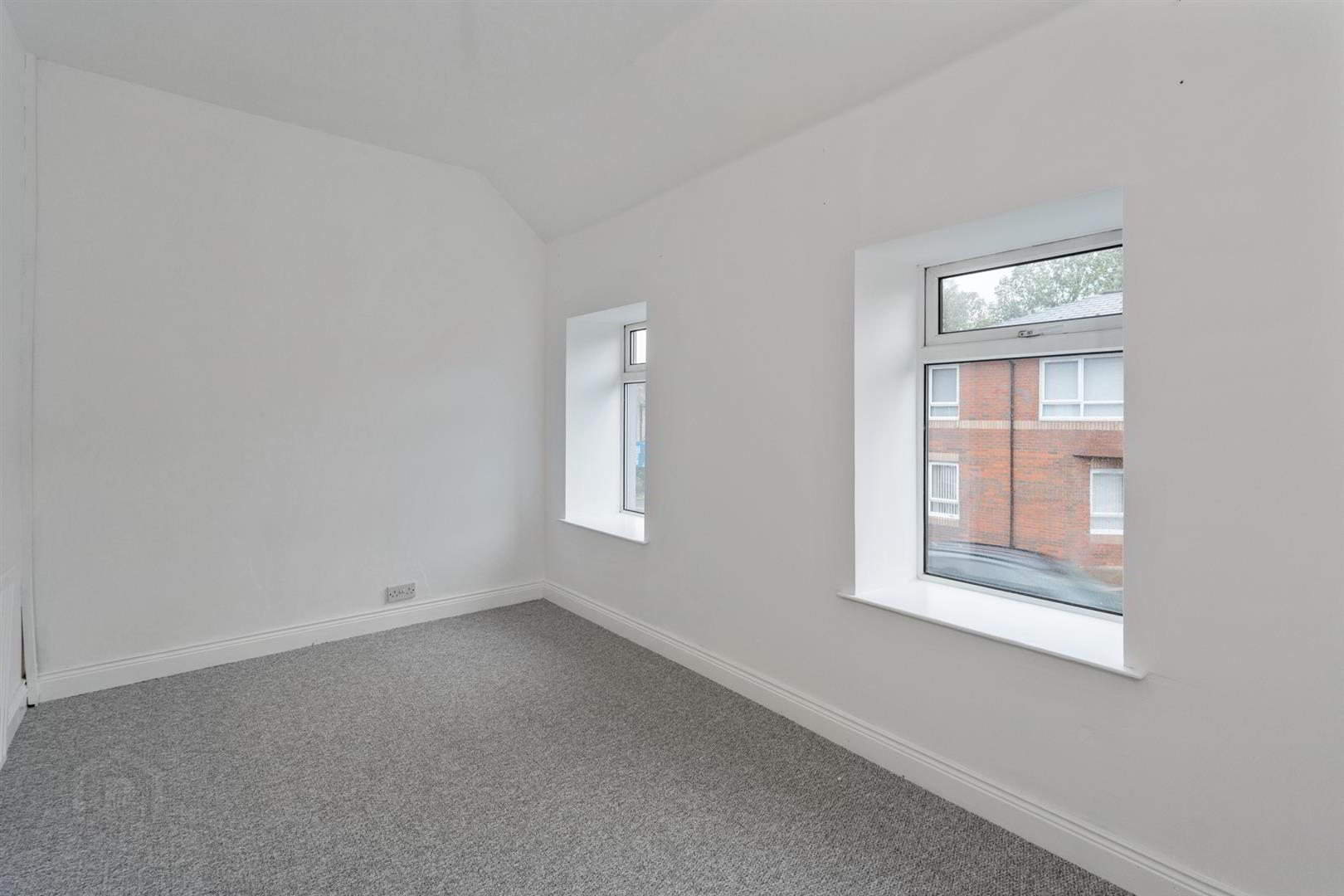 35 Bridge Street 12 of 19