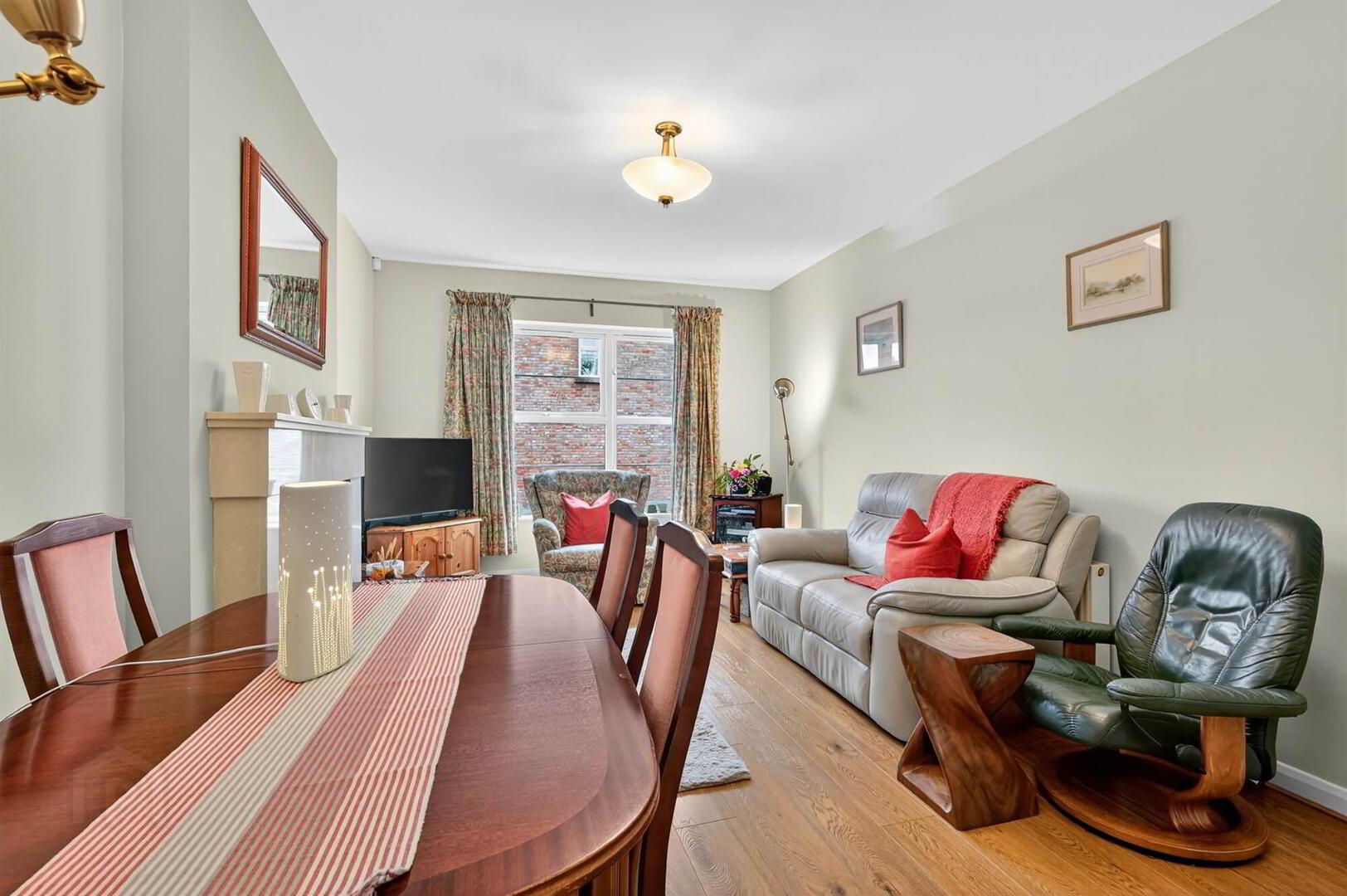 34 Strathearn Lane 8 of 22
