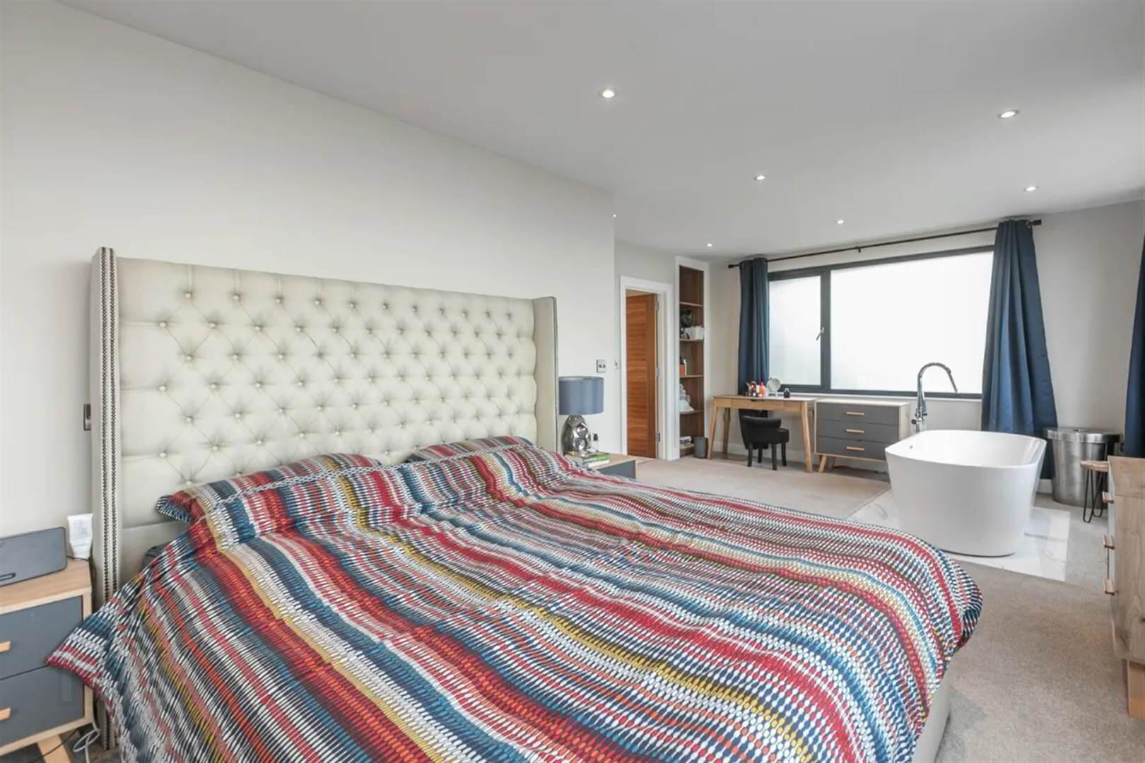 50 Glen Road 14 of 28
