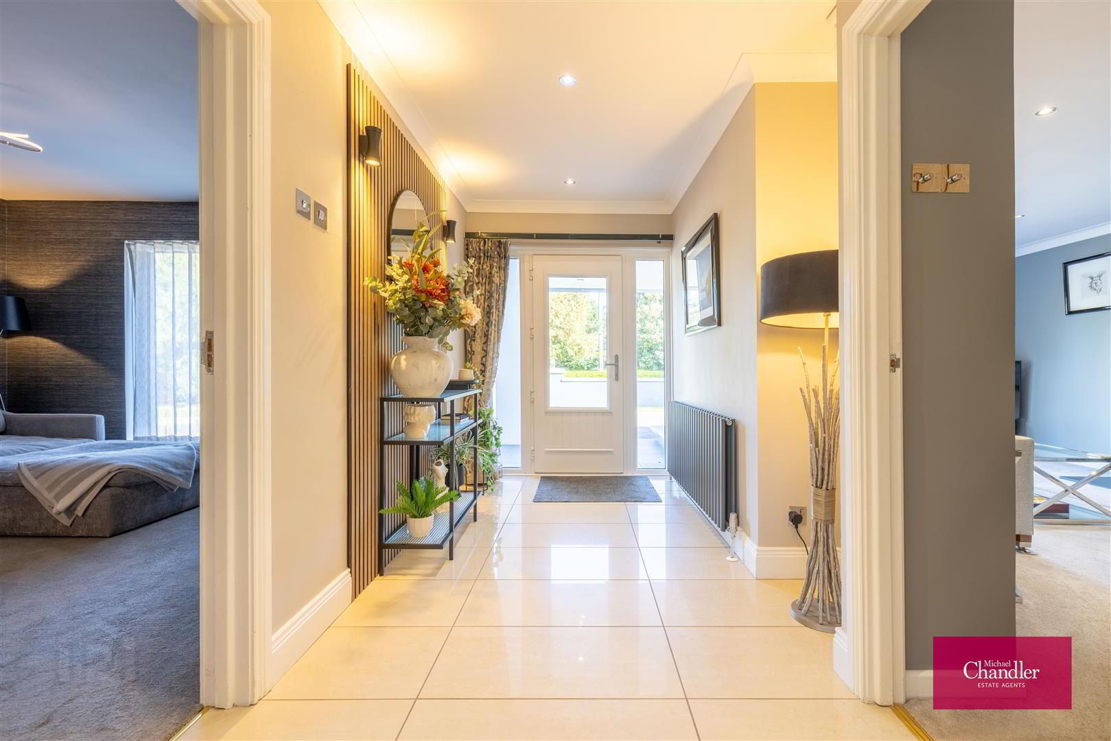 6 Glen Road 4 of 42