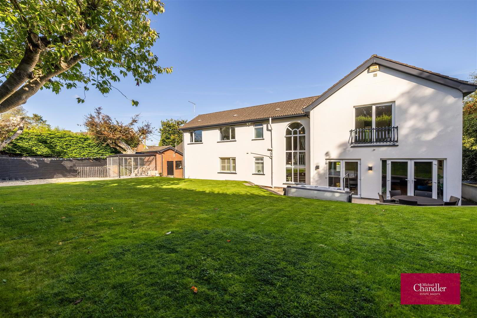 6 Glen Road 2 of 42