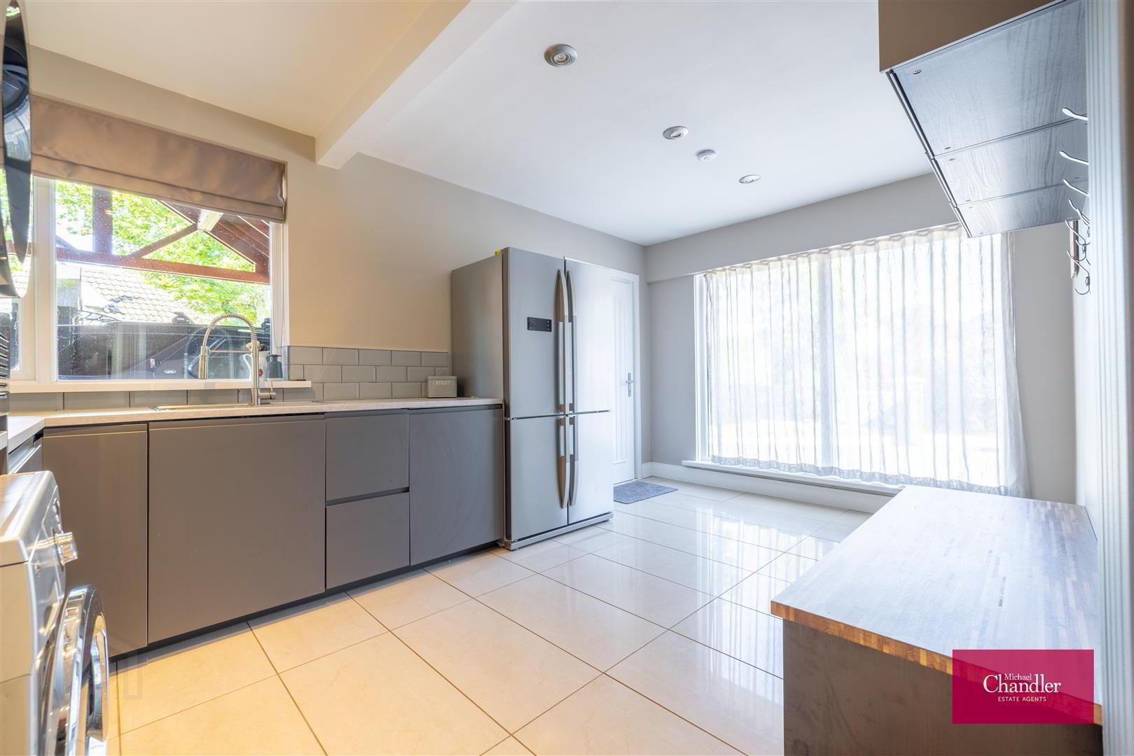 6 Glen Road 15 of 42