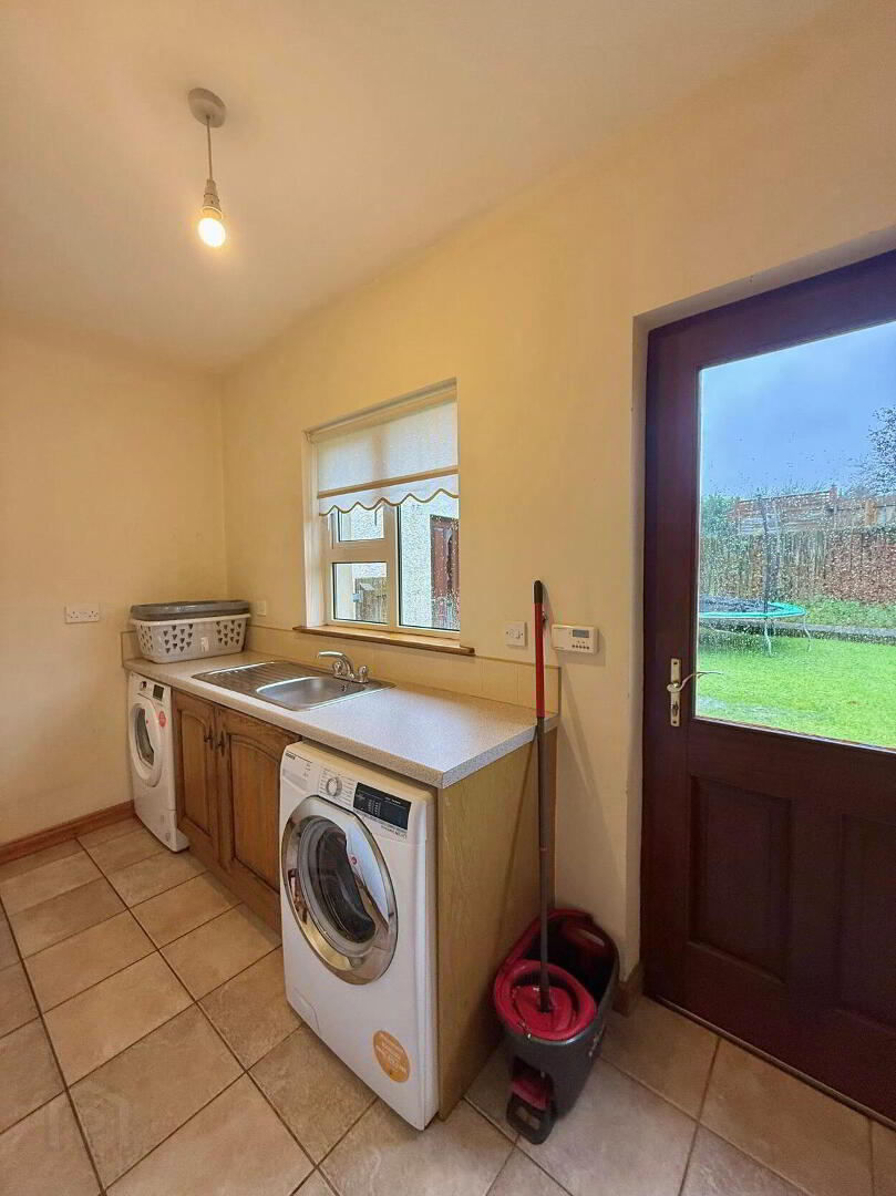 12 Mountview Drive 4 of 10